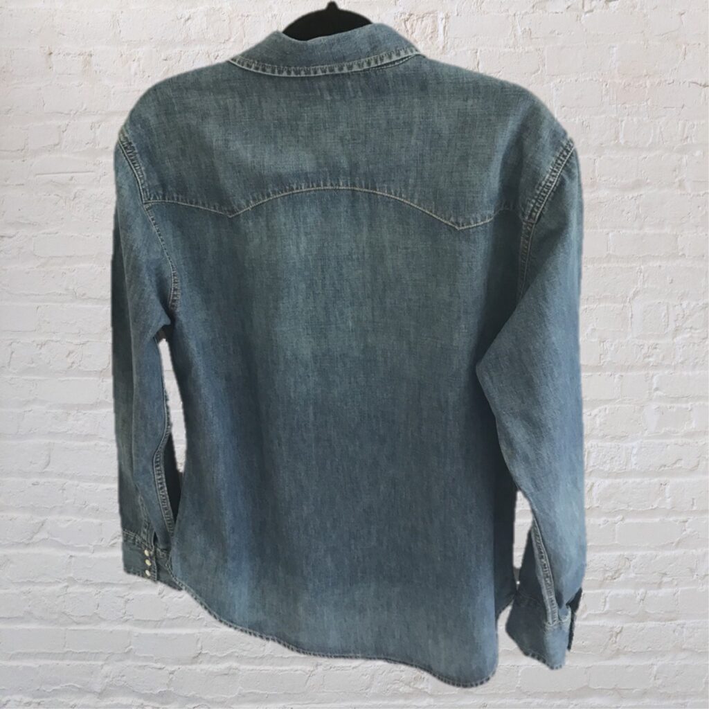 Vintage Levi's Blue Denim Shirt - Size Medium