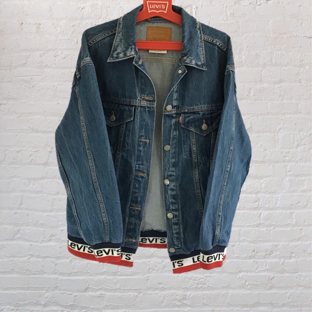 RARE Mens Levi's Denim Jacket (S/M)