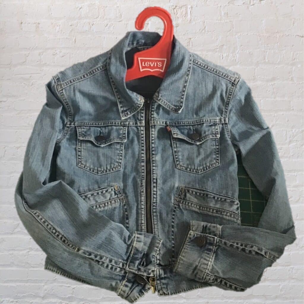 Vintage Levi's Girl's Denim Jacket (S) - Funky Zip up