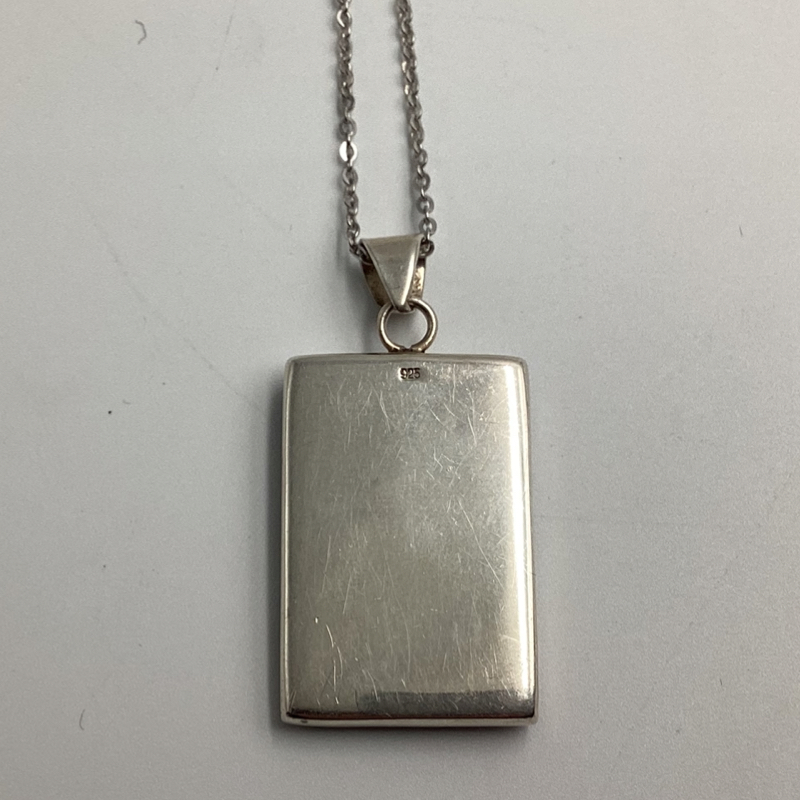 Abalone Shell Pendant in Sterling Silver – Iridescent Ocean Jewelry