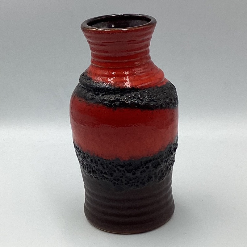 BAY West Germany 630-20 Fat Lava vase with red and black textured lava glaze, 20cm tall mid-century ceramic vase