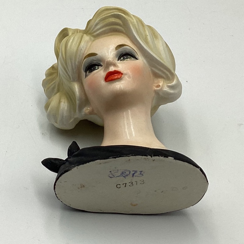 Vintage Marilyn Monroe Style Head Vase – Made in Japan C7313